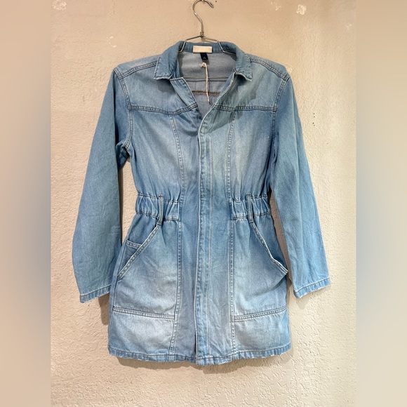 Universal Thread Light Wash 6 Woman's long sleeve dress - Picture 5 of 15